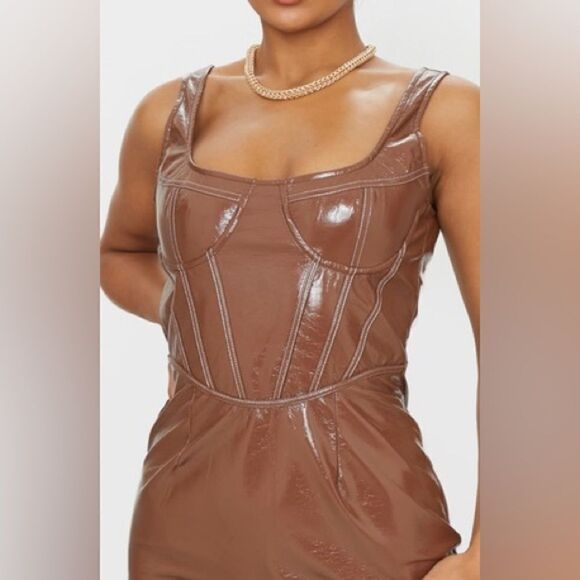 PrettyLittleThing Chocolate PU Sleeveless Corset Stitched Detail Bodycon Dress - Picture 3 of 6